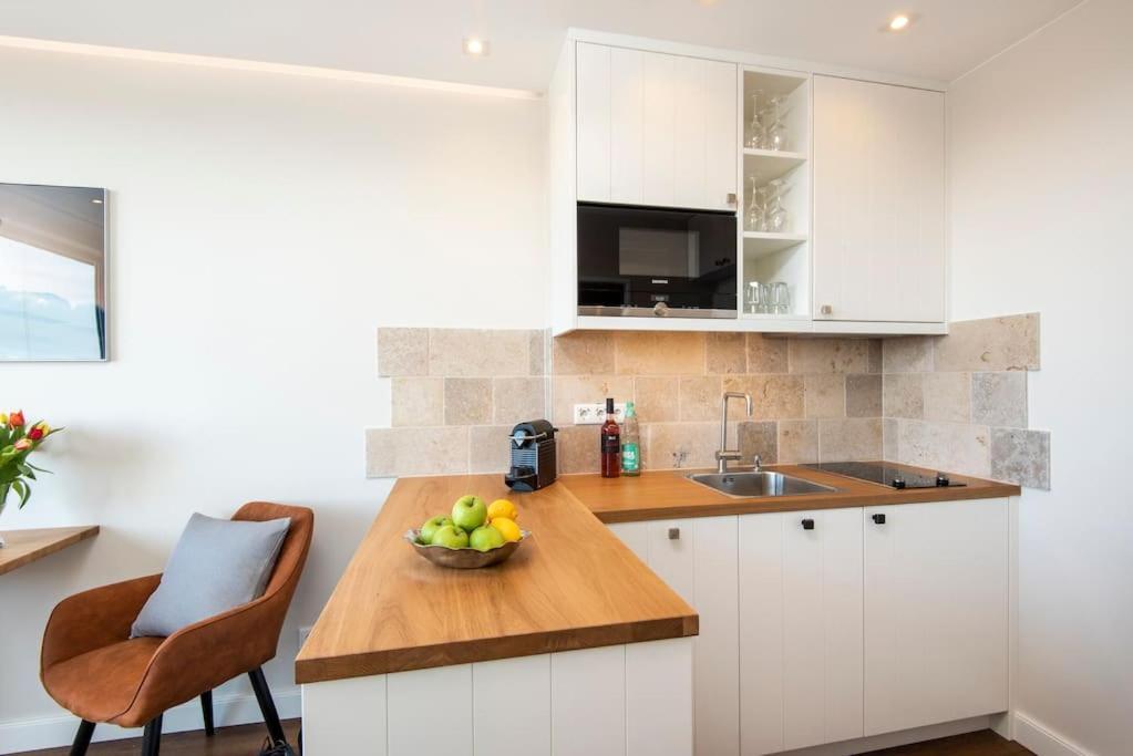 Exklusive Wohnung Im Herzen Westerlands Exterior foto
